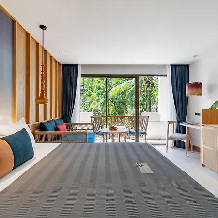 Apsara Beachfront Resort & Villa-2